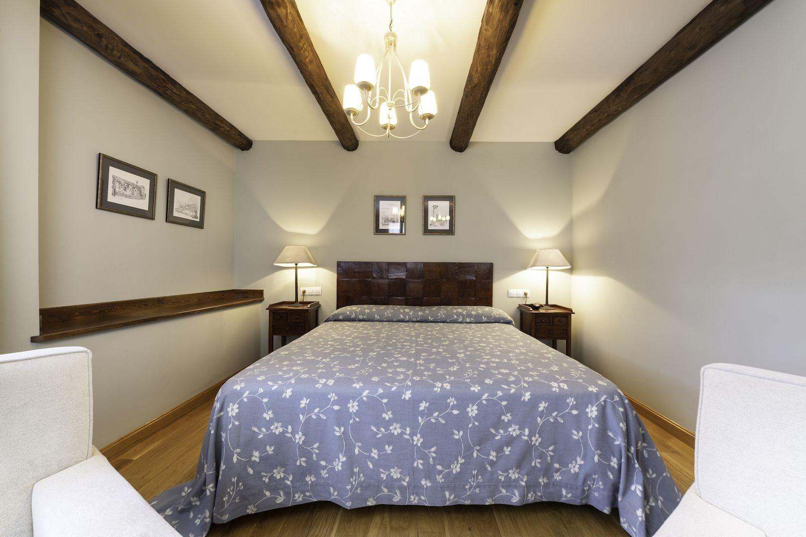 Conde Aznar Hotel Jaca Exterior photo