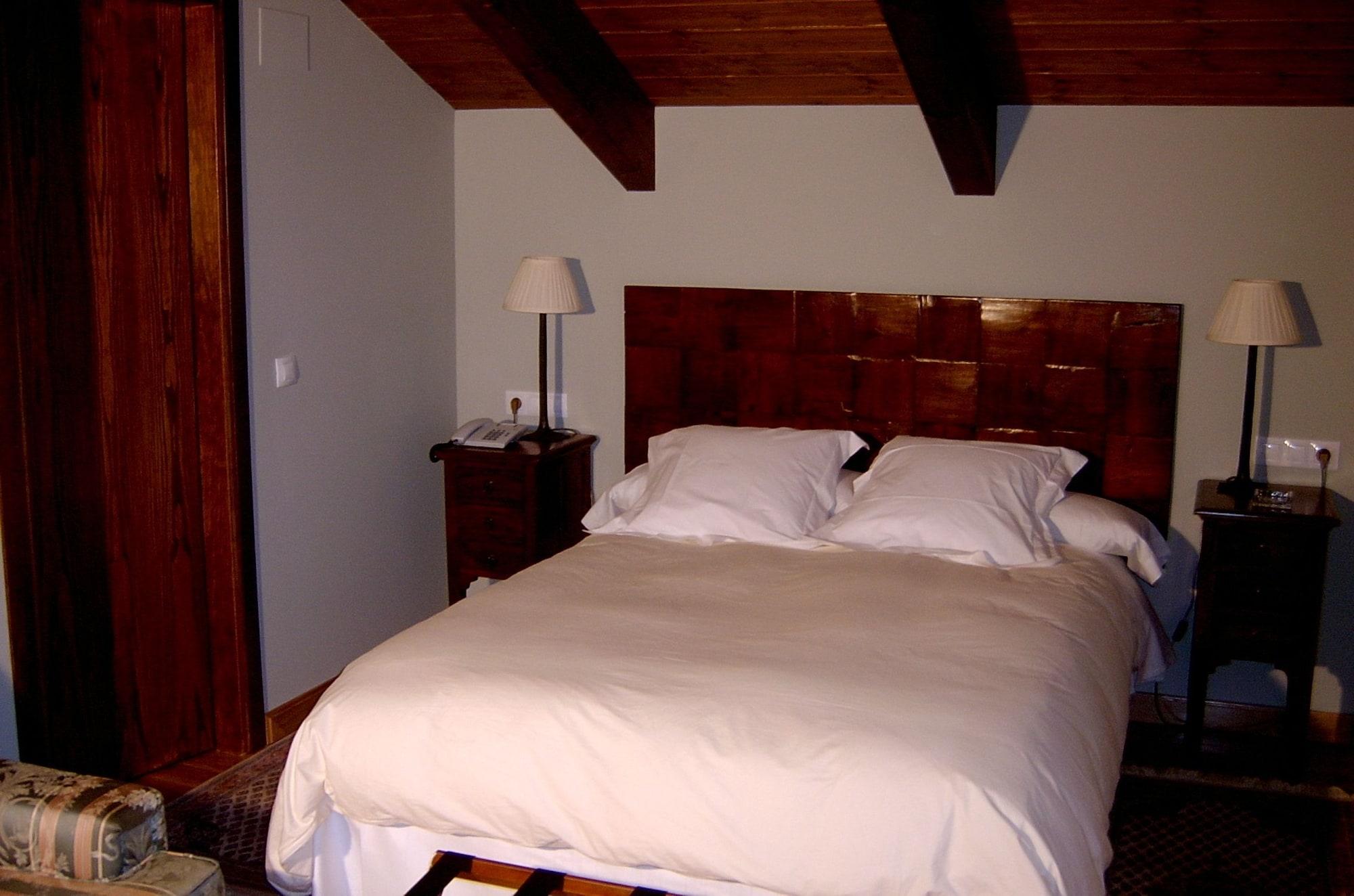 Conde Aznar Hotel Jaca Exterior photo